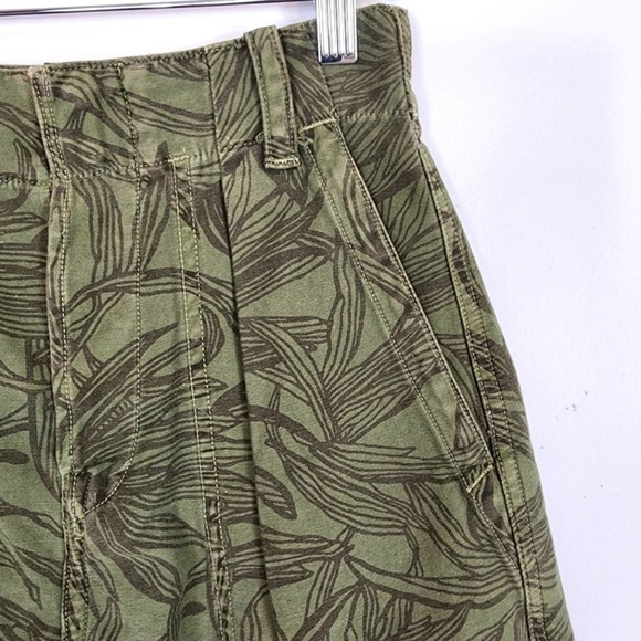 EUC Citizens of Humanity Cotton High Rise Cassidy Pleat Pocket Short Palm SZ 23 - Picture 7 of 12